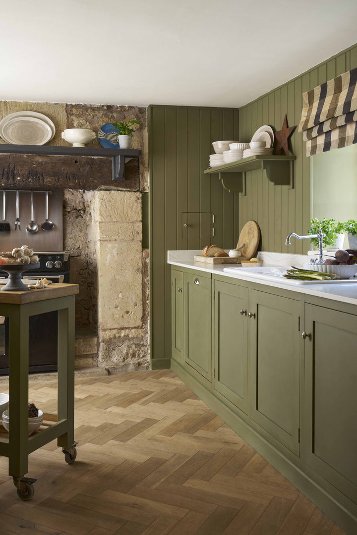 Annie Sloan Chalk Paint® - OLIVE