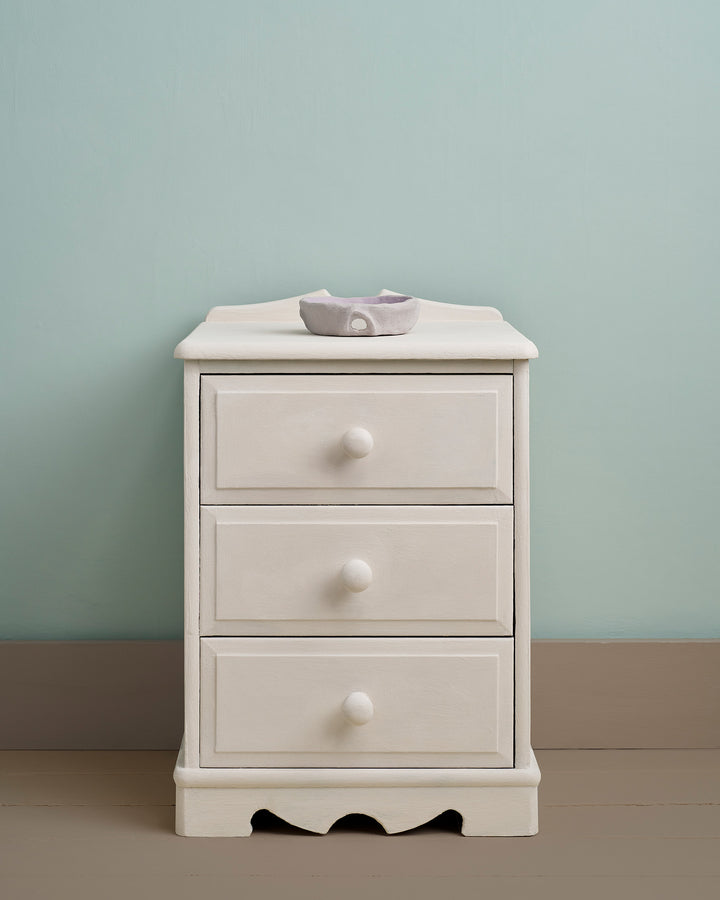 Annie Sloan Chalk Paint® - ROCOCO WHITE