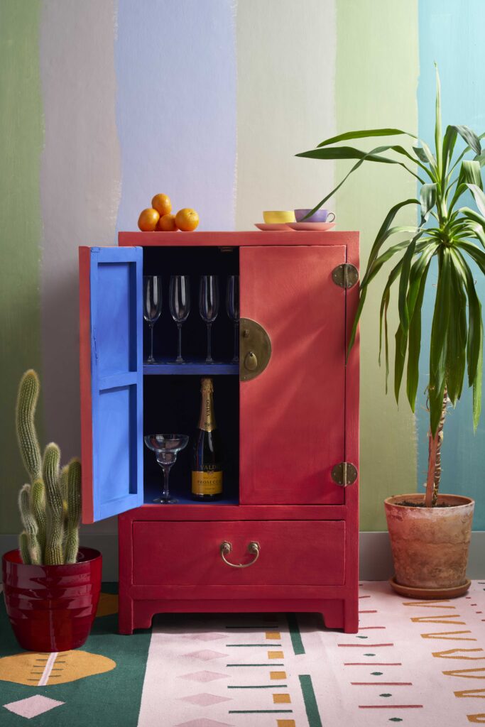 Annie Sloan Chalk Paint® - SANDALWOOD RED