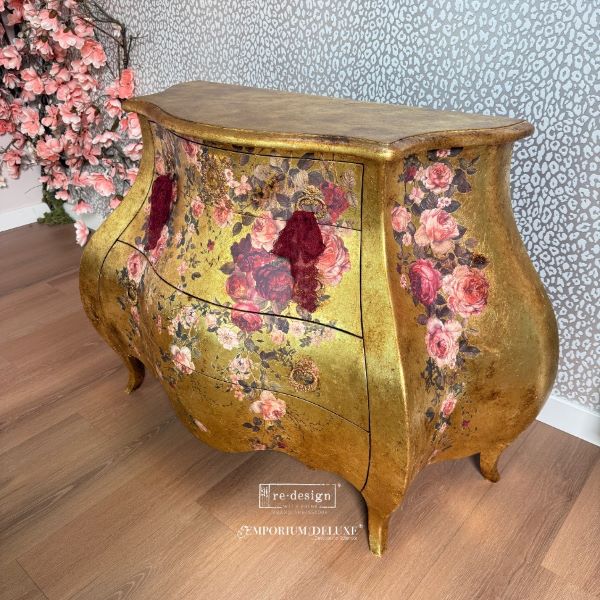 NEW! Redesign Transfer - SCARLET EMBRACE (60.96cm x 88.9cm) - Rustic Farmhouse Charm