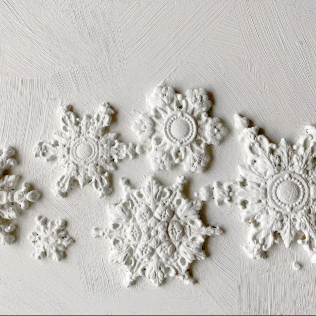 LIMITED! IOD Mould - SNOWFLAKES (6"x10", 15.24cm x 25.4cm)