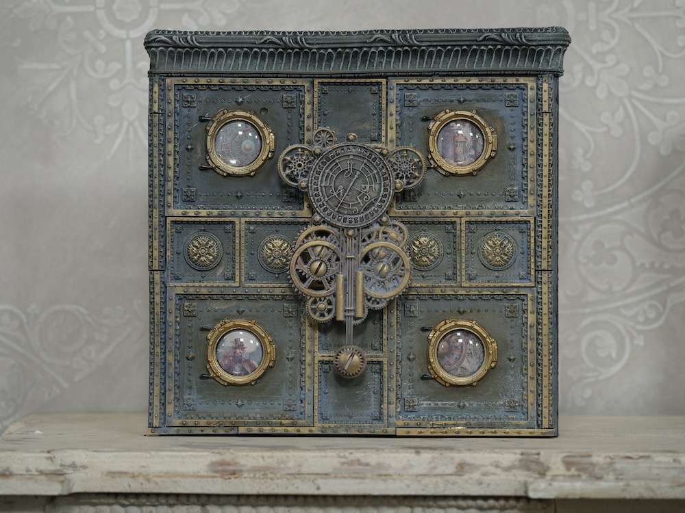 LaBlanche Mould - STEAMPUNK BACKGROUND (12.7 cm x 20.3 cm)