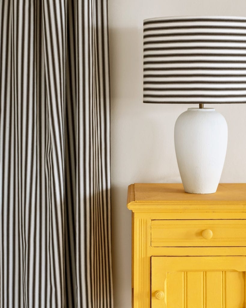 Annie Sloan Chalk Paint® - TILTON