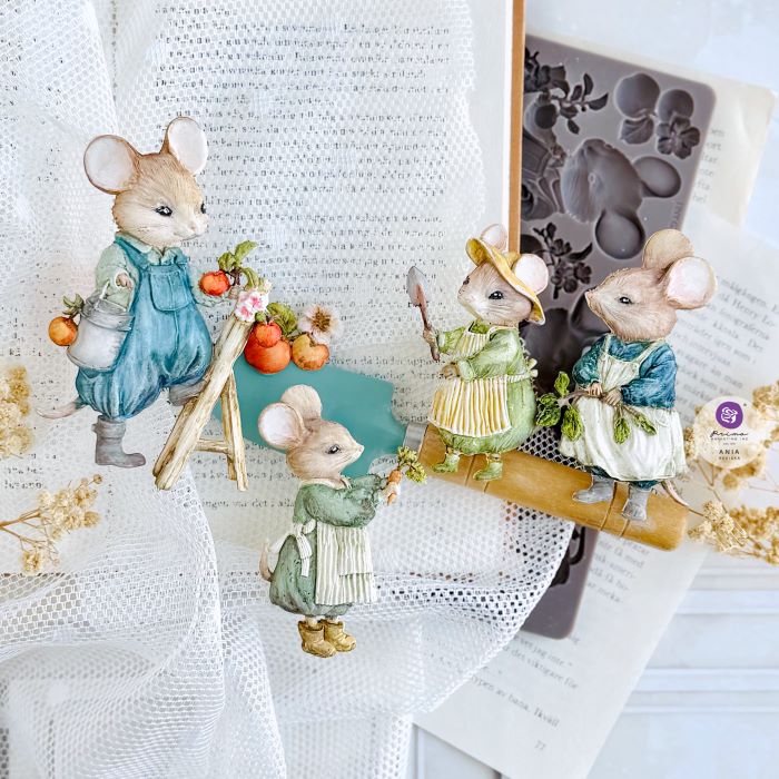 NEW! Prima Marketing Mould 'Homegrown Collection' - TINY GARDENERS (5" x 8")