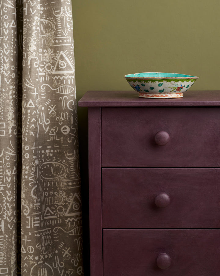 Annie Sloan Chalk Paint® - TYRIAN PLUM
