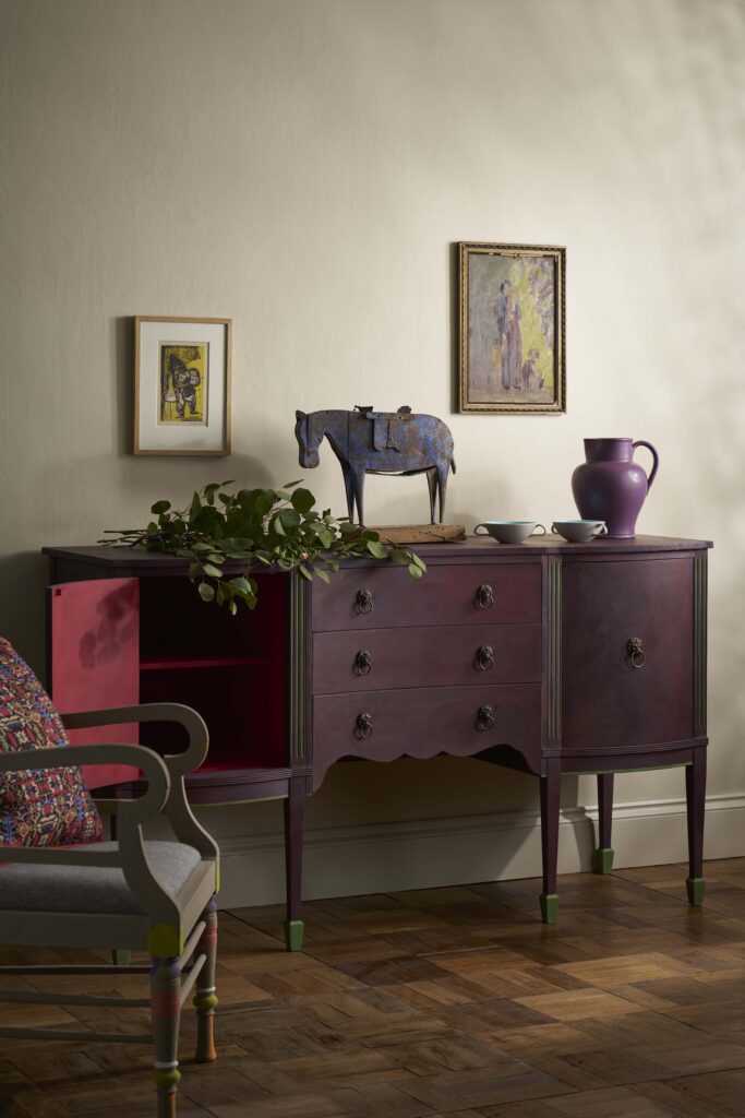 Annie Sloan Chalk Paint® - TYRIAN PLUM