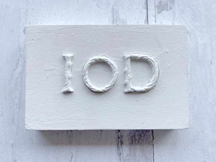 VICTORIA Mould by IOD (6"x10", 15.24cm x 25.4cm) - Rustic Farmhouse Charm