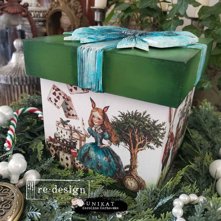 NEW! Redesign Middy Transfer - WHIMSICAL HOLIDAY DREAMS (4 sheets, each 21.59cm x 27.94cm) - Rustic Farmhouse Charm