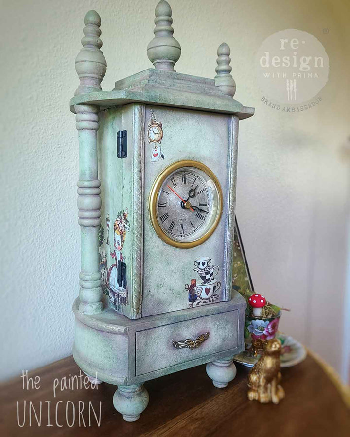 NEW! Redesign Middy Transfer - WHIMSICAL HOLIDAY DREAMS (4 sheets, each 21.59cm x 27.94cm) - Rustic Farmhouse Charm
