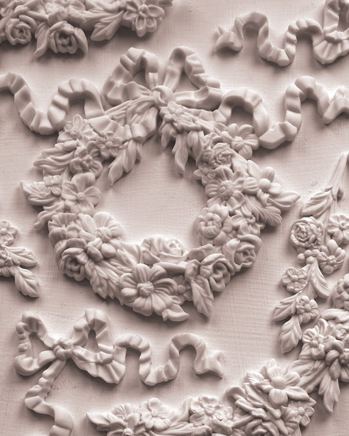 NEW! IOD Mould - WREATH & SWAGS (6"x10", 15.24cm x 25.4cm)