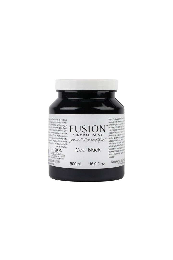 COAL BLACK Fusion™ Mineral Paint - Rustic Farmhouse Charm