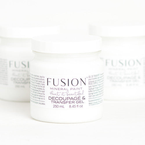 Fusion™ Decoupage & Transfer Gel (250ml) - Rustic Farmhouse Charm