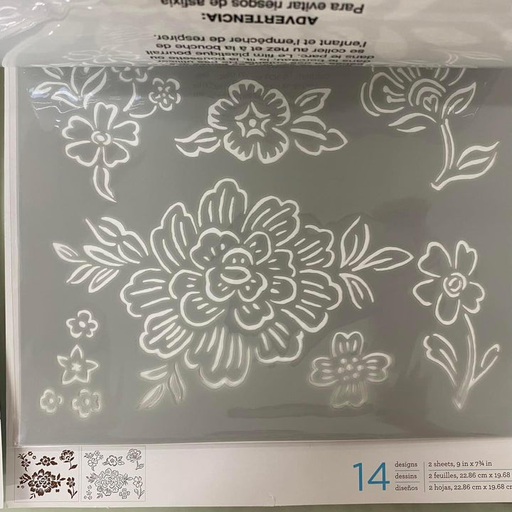 FLORAL Martha Stewart Adhesive Laser-Cut Layering Stencil Set (22.86cm x 19.68cm) - Rustic Farmhouse Charm